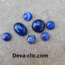 Cabochon en lapis-lazuli