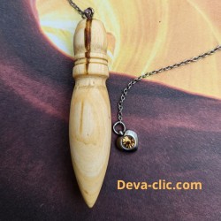 Pendule artisanal en bois